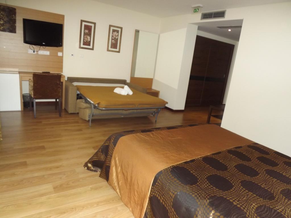 Hotel Do Vale Aguiar da Beira Luaran gambar