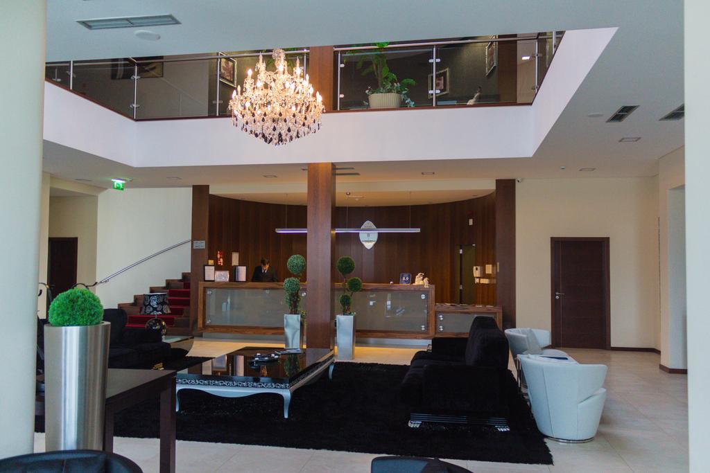 Hotel Do Vale Aguiar da Beira Luaran gambar