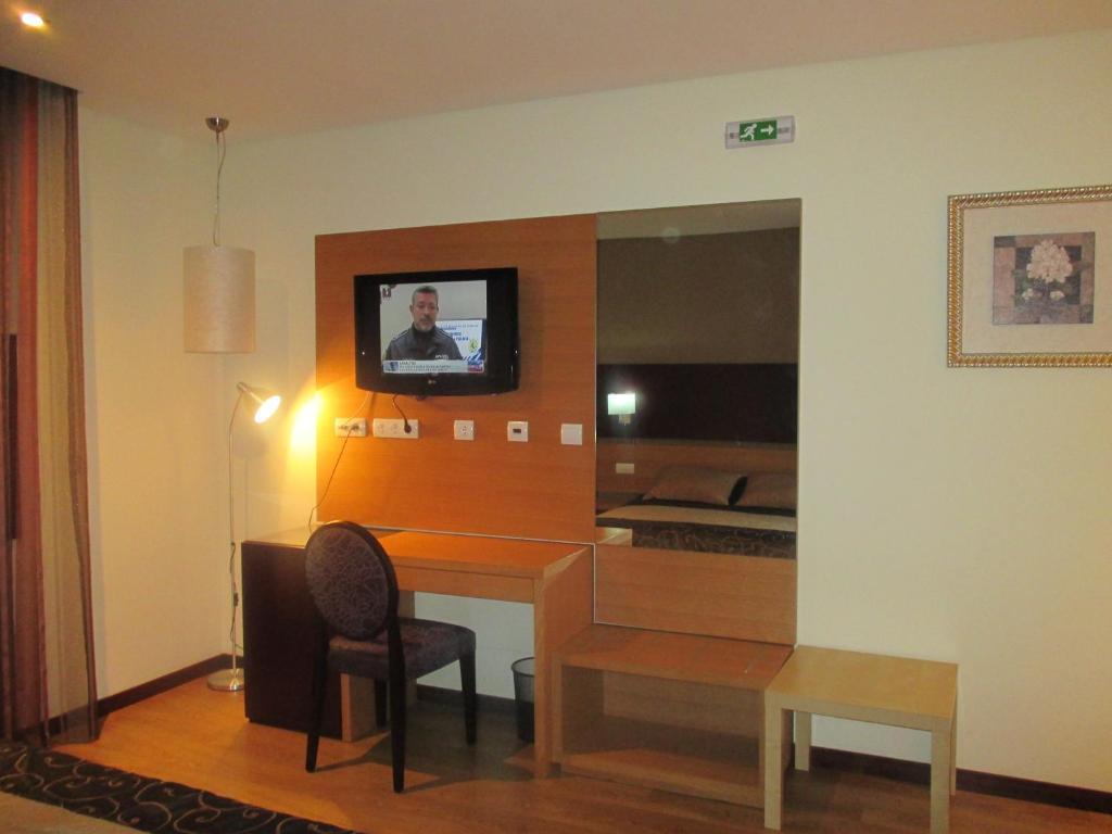 Hotel Do Vale Aguiar da Beira Bilik gambar