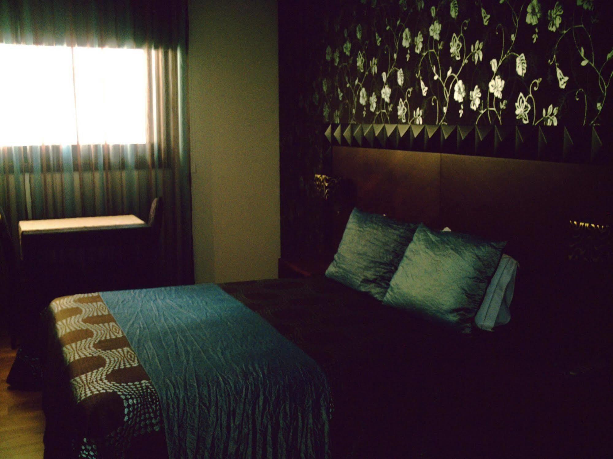 Hotel Do Vale Aguiar da Beira Luaran gambar